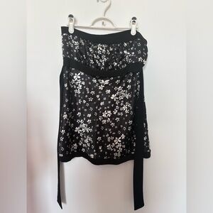 Flower top with bow detail